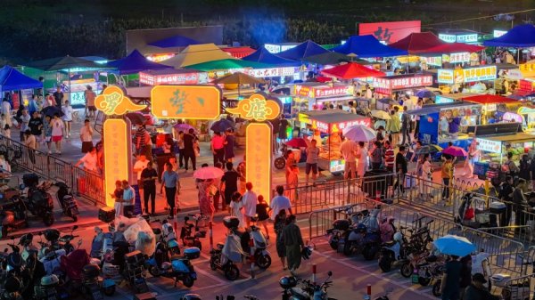 创元网配资 “网红”如何“长红”，北上海这个美食夜市试图找到最佳答案